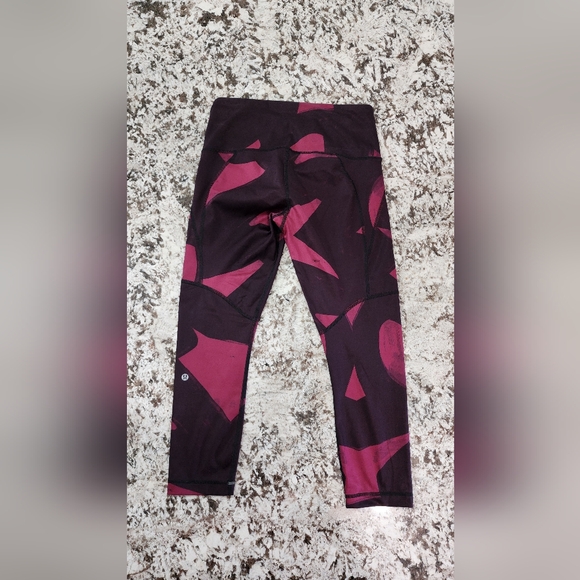 Lululemon leggings - Picture 2 of 4